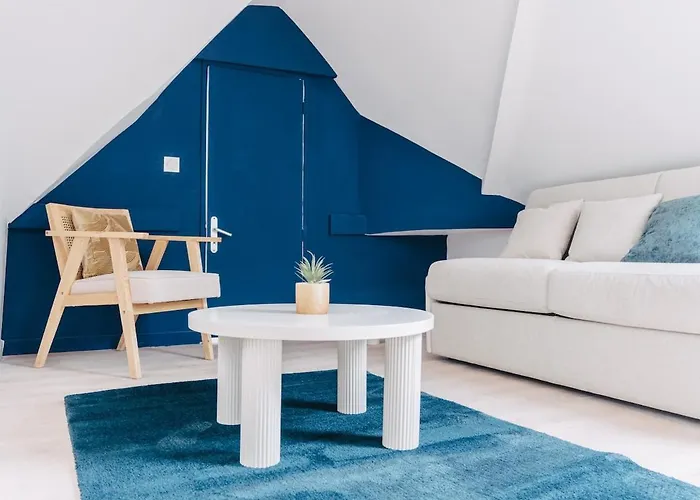 Le Bleu Urbain Chic En Centre-ville Amiens