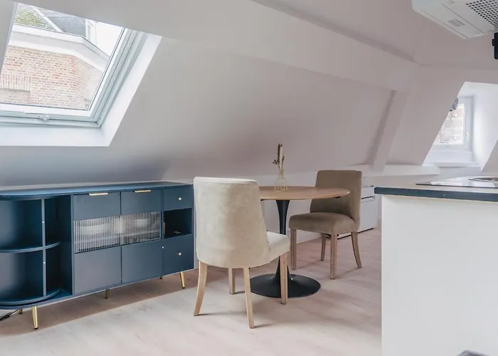 Le Bleu Urbain Chic En Centre-ville *