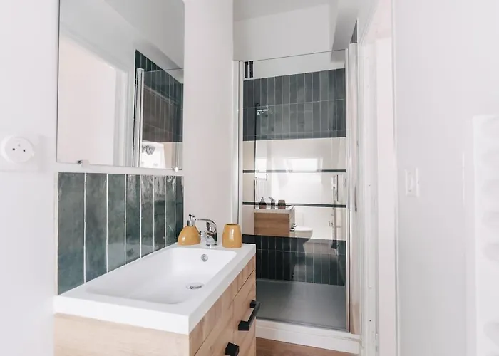 Le Bleu Urbain Chic En Centre-ville Amiens